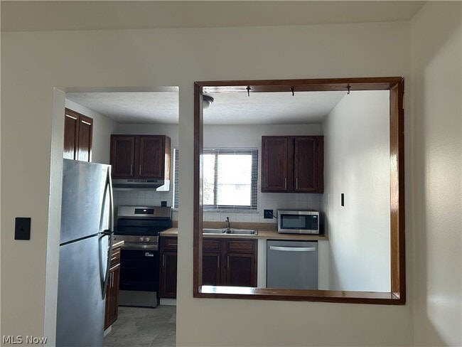 Photo - 24635 Clareshire Dr Unit 203