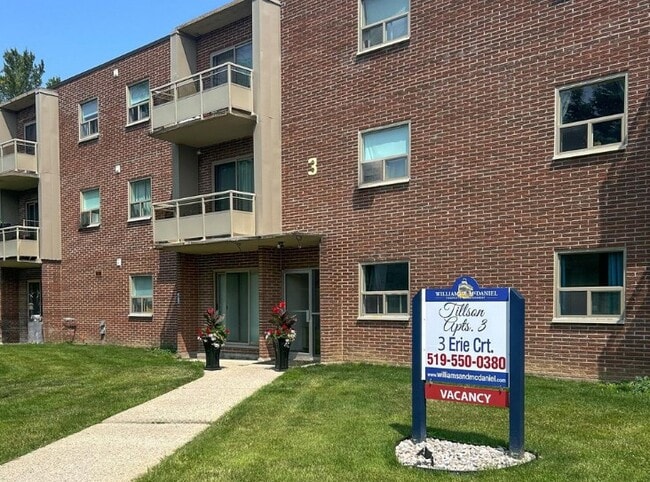 Building Photo - Tillson Apartments 3