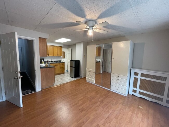 Photo - 2136 S Broad St Unit 2F