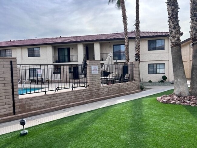 Photo - 1190 Ramar Rd