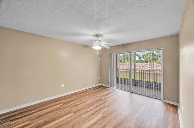 Photo - 3614 NW Adriatic Ln