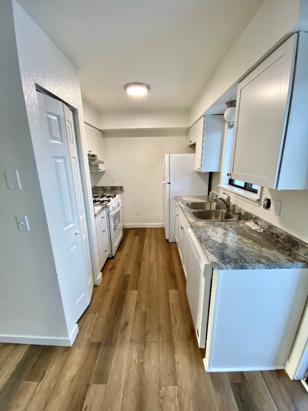 Photo - 437 E Beaver Ave Unit 101