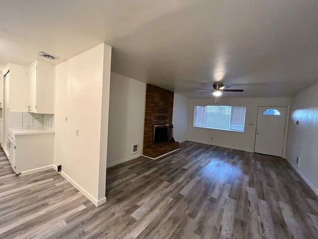 Photo - Triple J Properties-PM#025-0249-1639 Unidad 1639