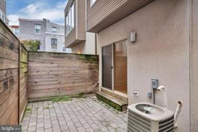Photo - Beautiful Northern Liberties Townhome