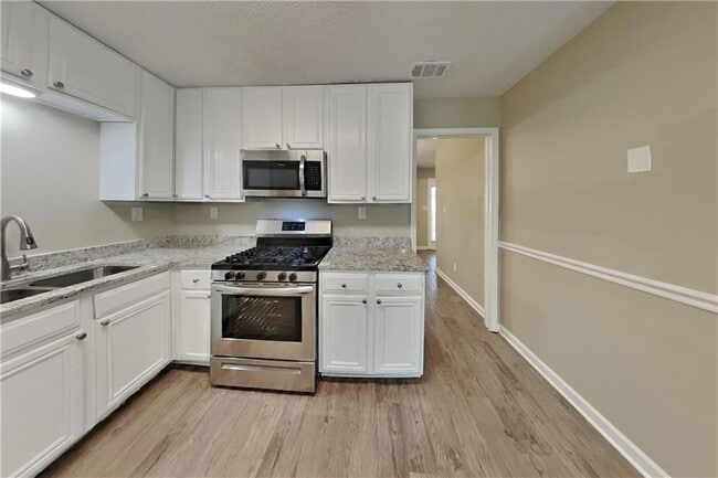 Photo - 4200 Irish Highland Dr