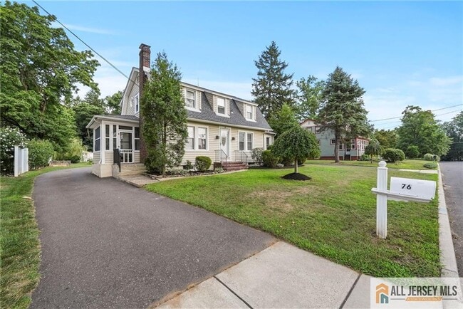 Photo - 76 Carlisle Ave Unit A