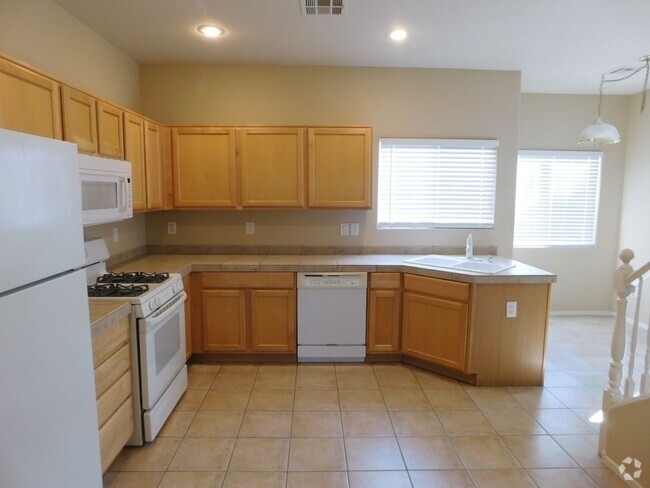 Building Photo - UPGRADED HOME WITH 3 LARGE BEDROOMS*CLOSE ...