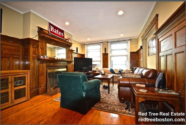 Photo - 1793 Beacon St Condo Unit PH5