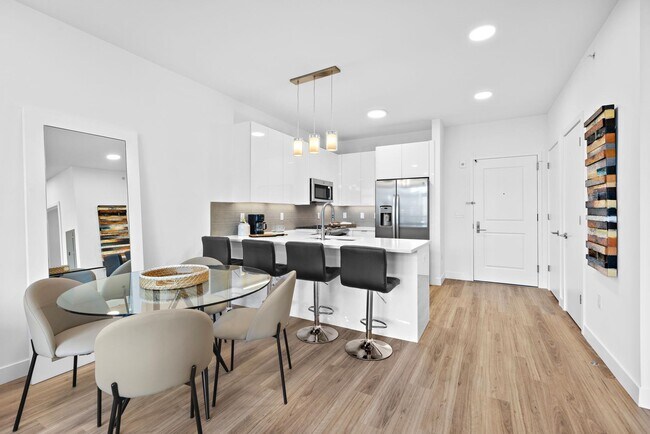 Photo - 5711 John F. Kennedy Blvd Unit 434