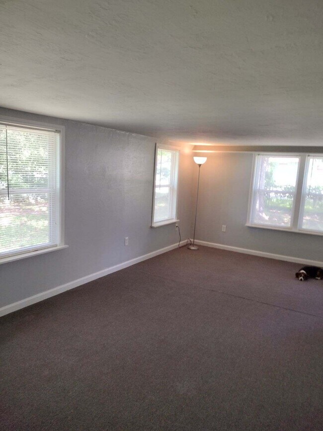 Photo - 700 S Pacific St