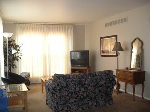 Photo - 2680 Roundtree Dr