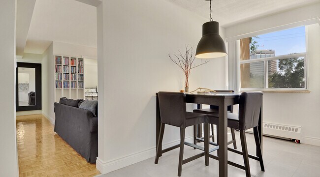 Photo - Central Park Terrace (A) Unit 00401