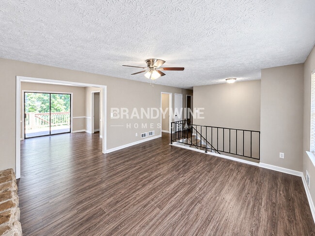 8932 Raven Dr