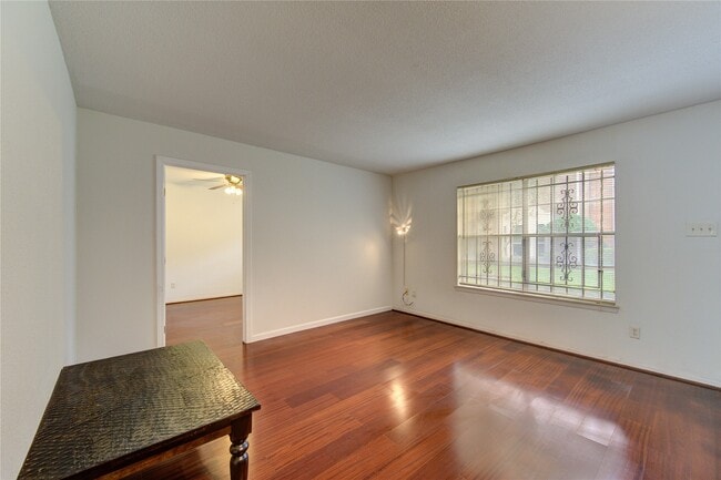 Photo - 10363 Briar Forest Dr