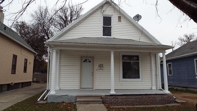 Photo - V&S Properties 107