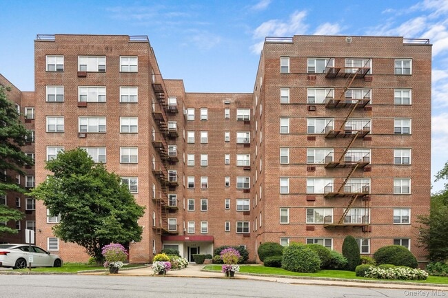 Building Photo - 609 Palmer Rd Unit 4C Rental