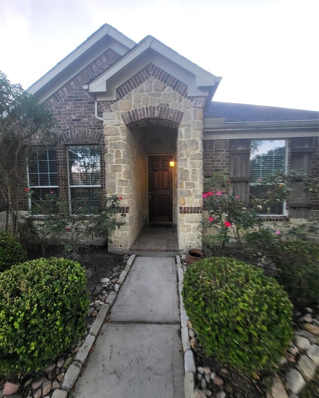 Photo - 606 Admiral Bay Ln