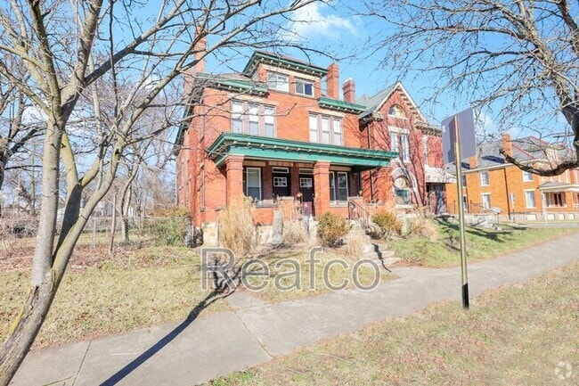 Building Photo - 1458 Bryden Rd Rental