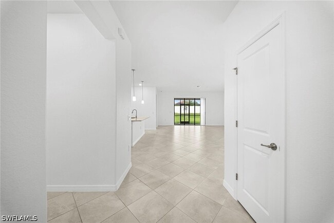 Building Photo - 14836 Palamos Cir