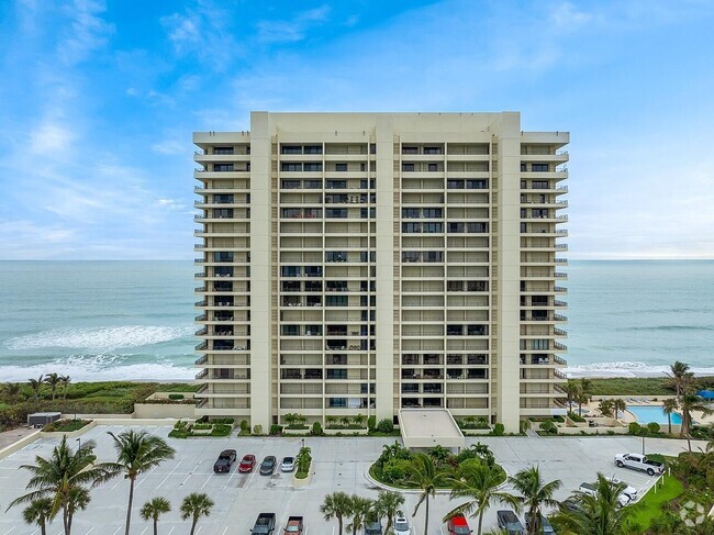 Building Photo - 8750 S Ocean Dr Unit 1134 Rental