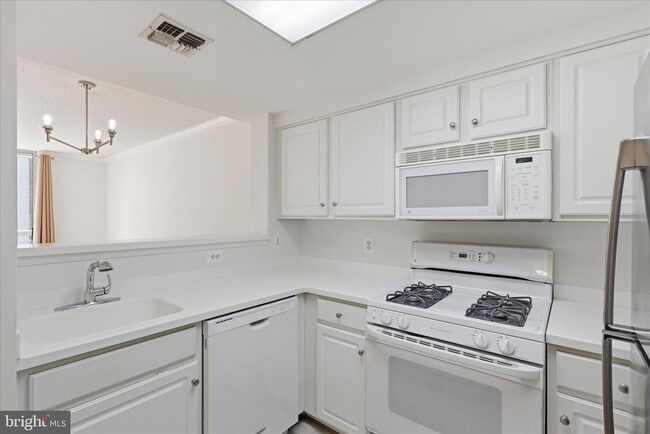 Photo - 3830 9th St N Unidad 508E