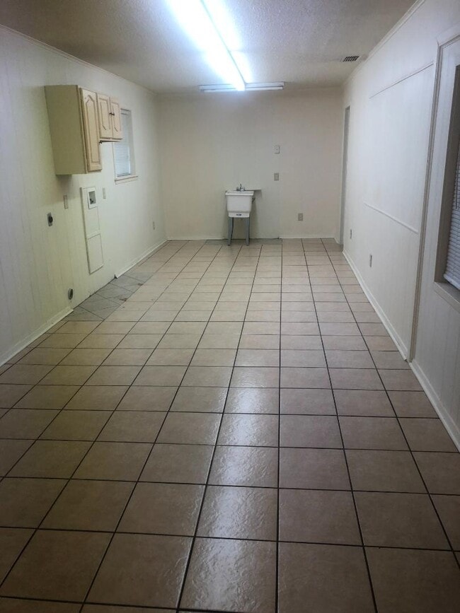 335 Access Rd