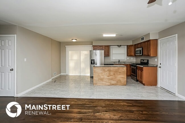 Photo - 7308 Maywood Ave