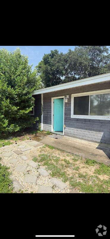 Building Photo - 19 Eglin St Rental