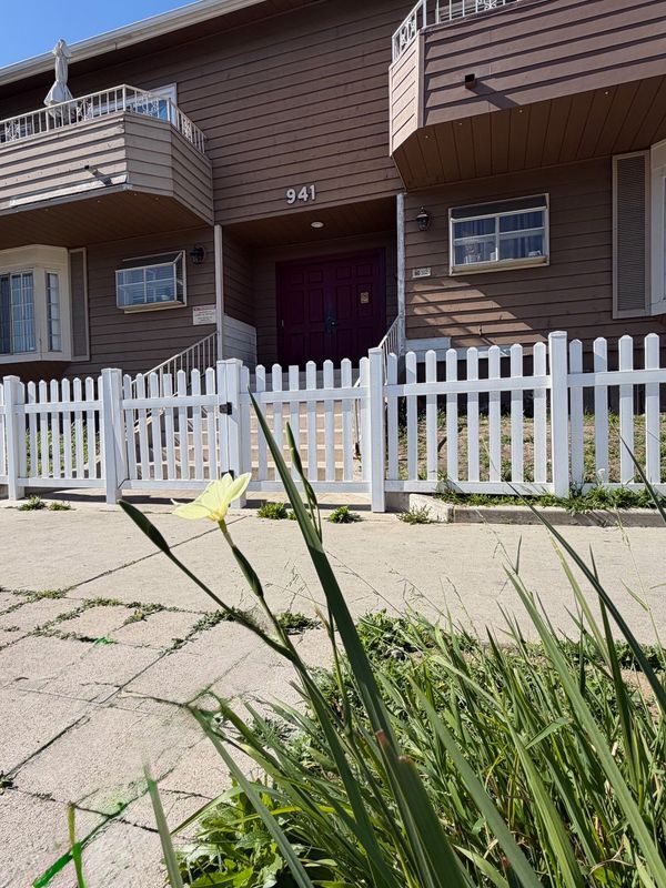 941 Elm Ave Unit 9