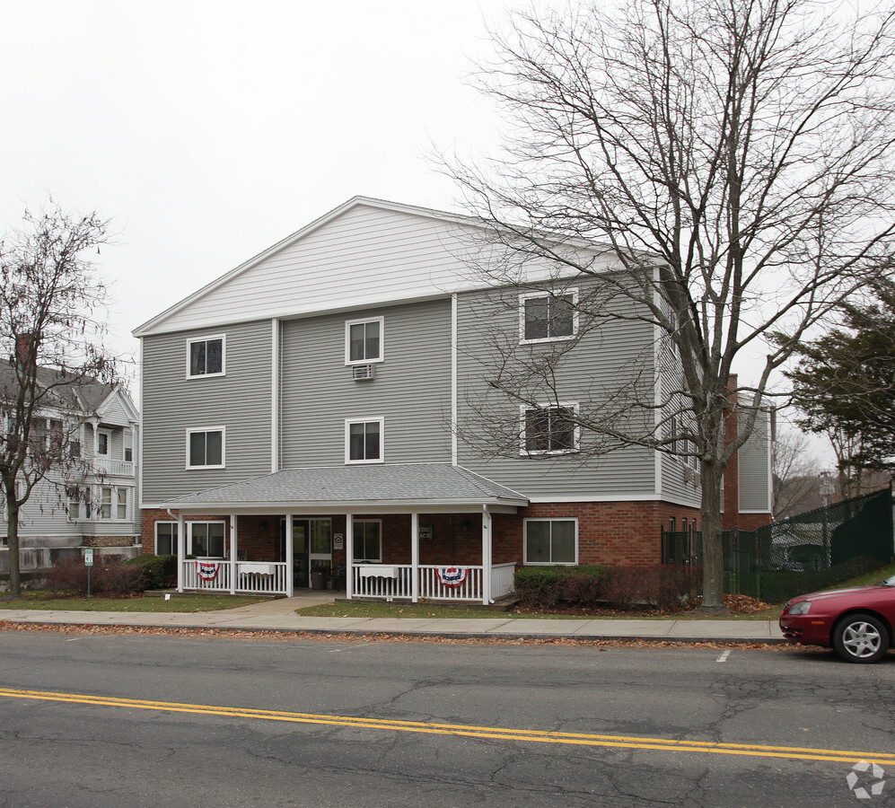 Photo - Hyde Place Apartments