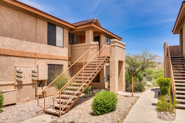 7255 E Snyder Rd