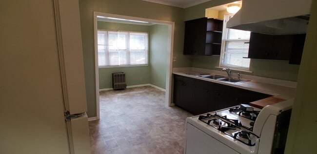 Photo - 1027 18th Ave SE Unit 1