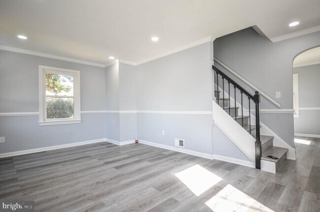 Photo - 2800 63rd Pl