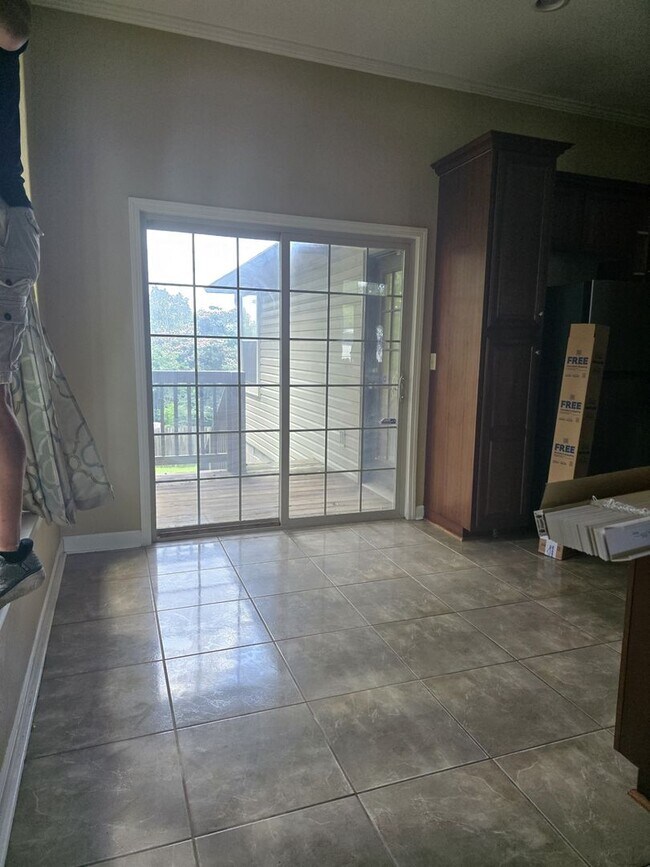 Photo - 3 bedroom 2 bath home for lease