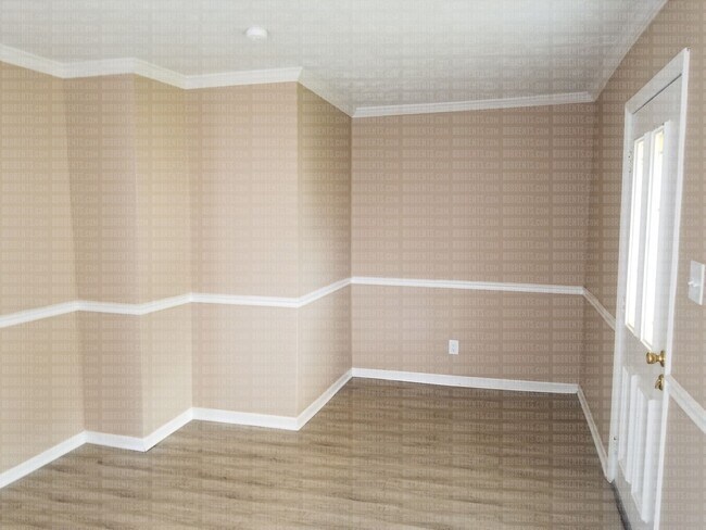 Photo - Buena 702 Unidad Back