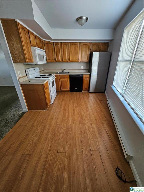 Photo - 825 N Ulster St