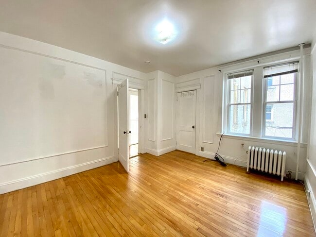 Photo - 30 Babcock St Unit 3