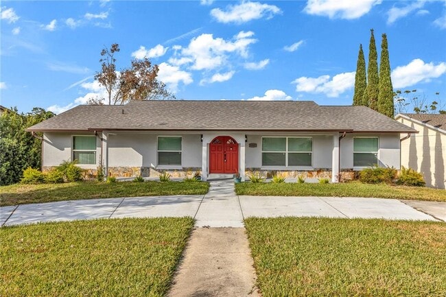 Building Photo - 8315 Village Green Rd