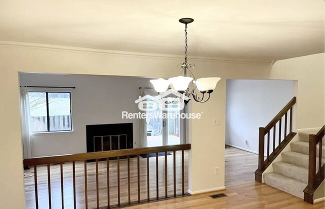 Photo - 20469 Waters Point Ln