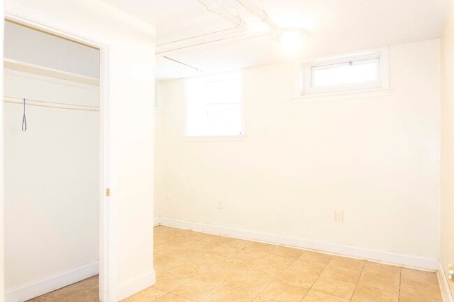 1789 Commonwealth Ave
