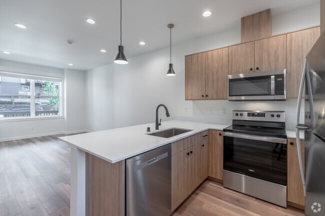 Interior Photo - Parkside