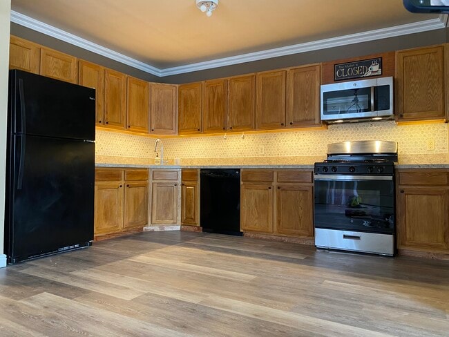 130 Beach 98th St Unit Marisol Beltran