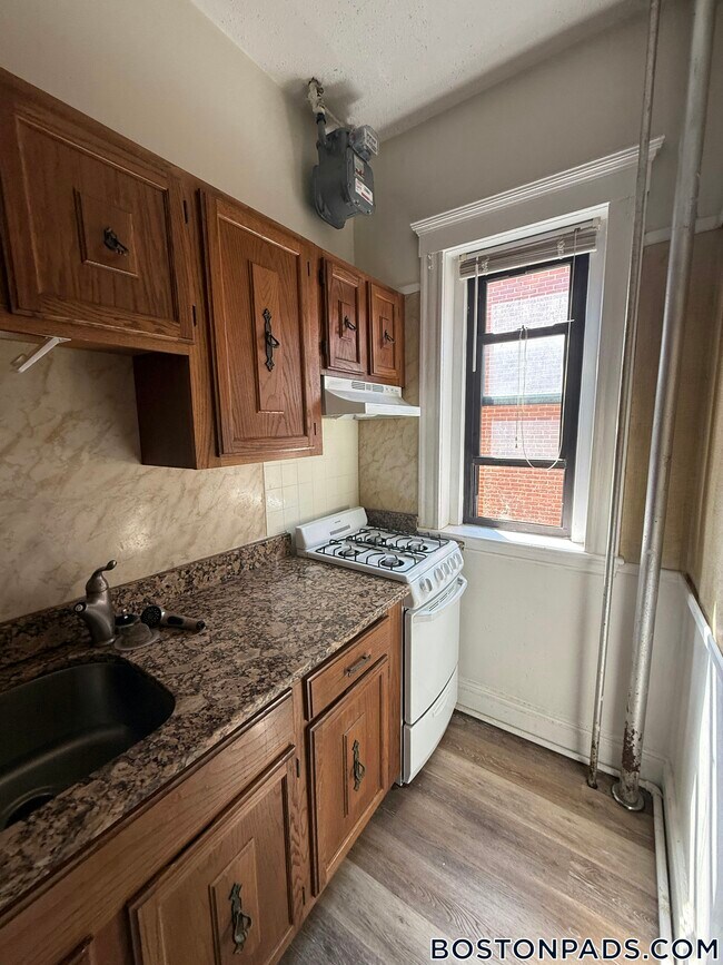 Photo - 17-19 Washington St. Unit 112