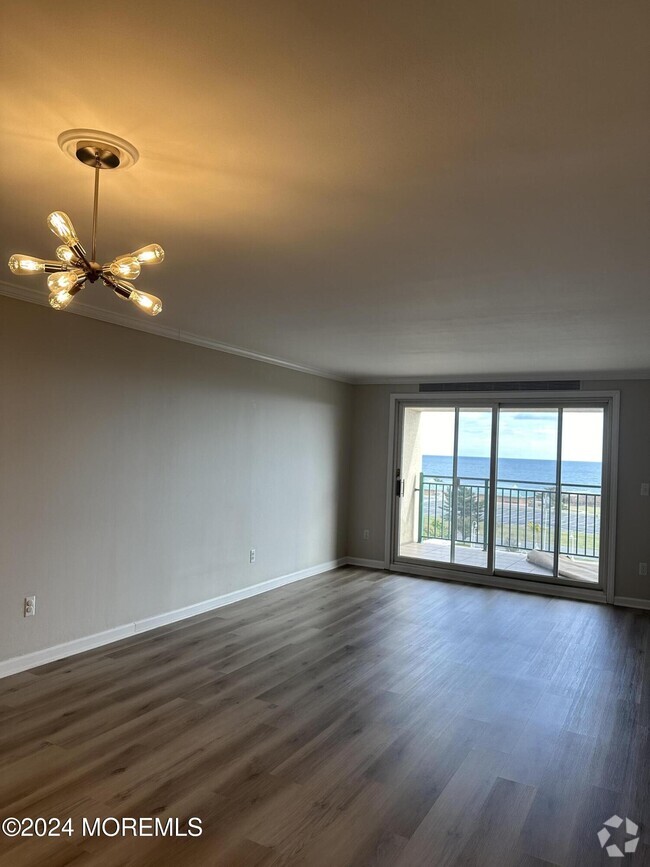 Building Photo - 422 Ocean Blvd Unit 6H Rental