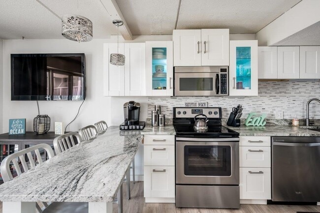 Photo - 933 Ocean Blvd Unidad 207