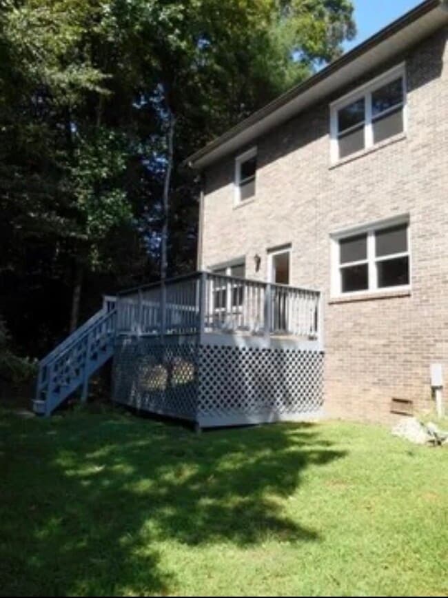 Photo - 23 Chestnut Dr