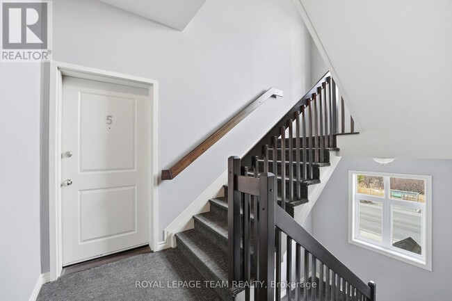 Photo - 10 Prestige Cir Unité 5