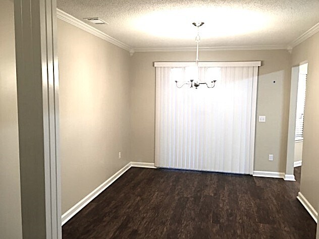 Photo - 8 Otter Creek Dr