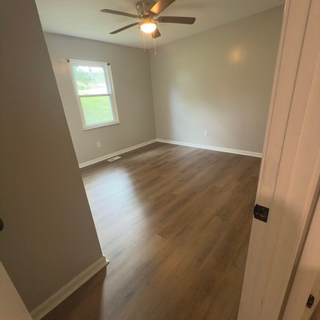 Photo - 6343 Cadbury Dr NW