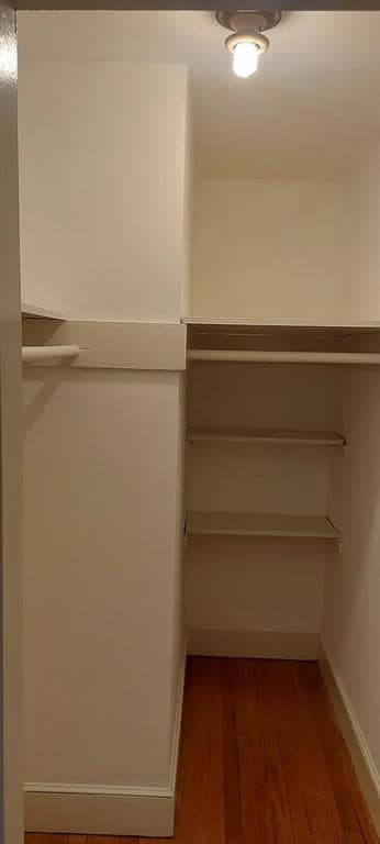 Photo - 322 Broadway Unidad 4